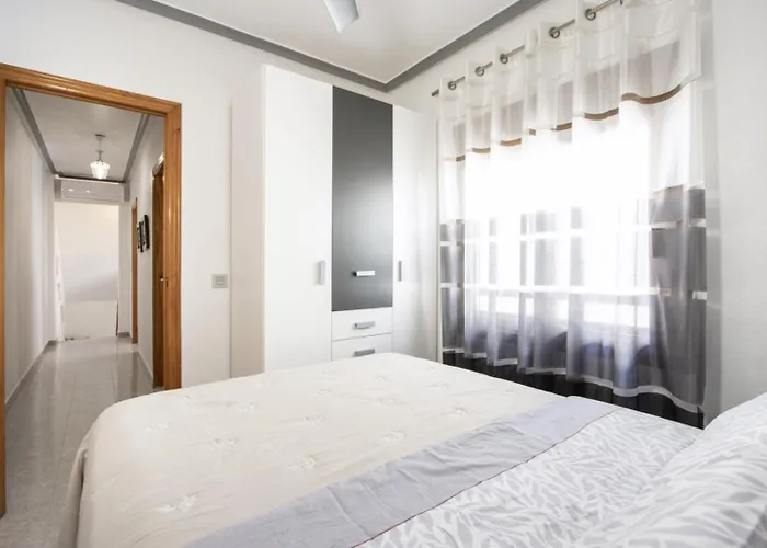 Daire Gases Id129 Torrevieja