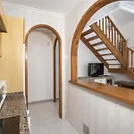 Διαμέρισμα Gases Id129 *